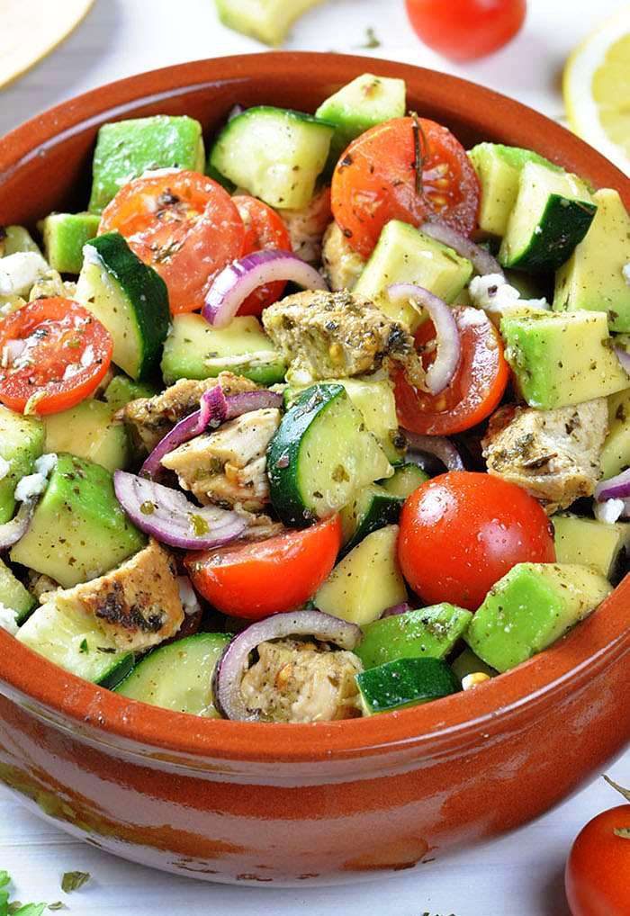 Healthy-chicken-cucumber-tomato-and-avocado-salad
