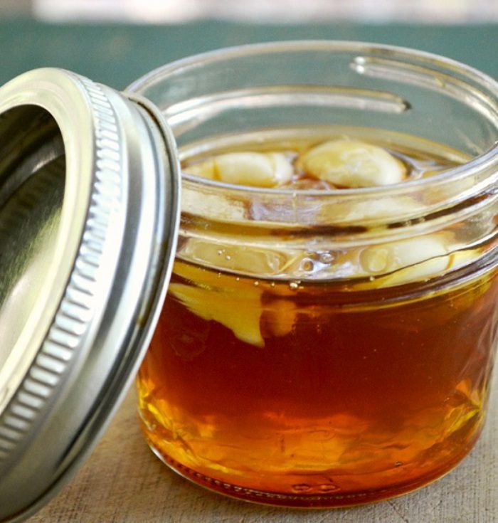 Diy-immune-boosting-honey-infused-garlic