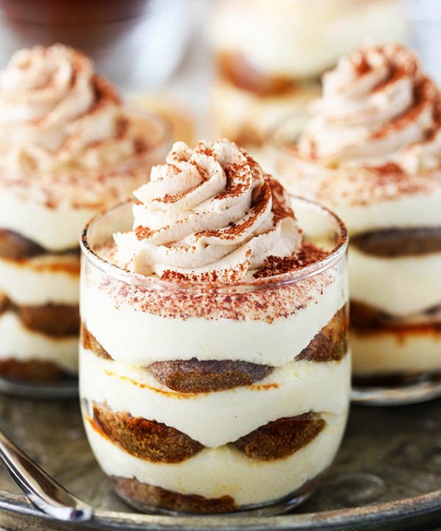 Mini-tiramisu-trifles
