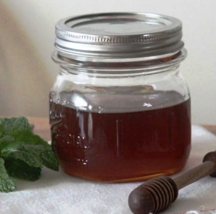 Mint-infused-honey