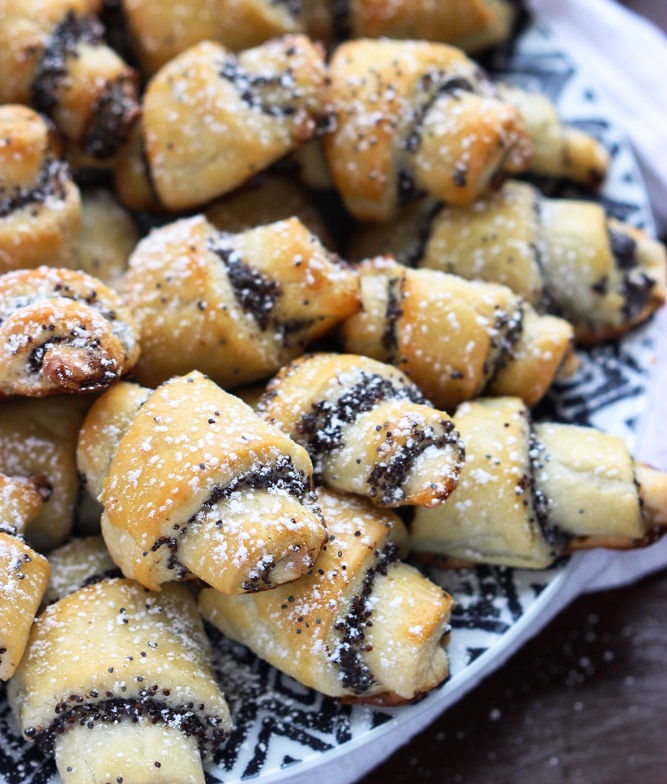 Poppy seed-rugelach