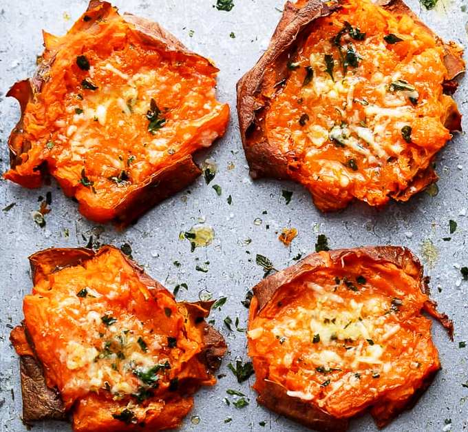 Garlic-butter-smashed-sweet-potatoes-with-parmesan