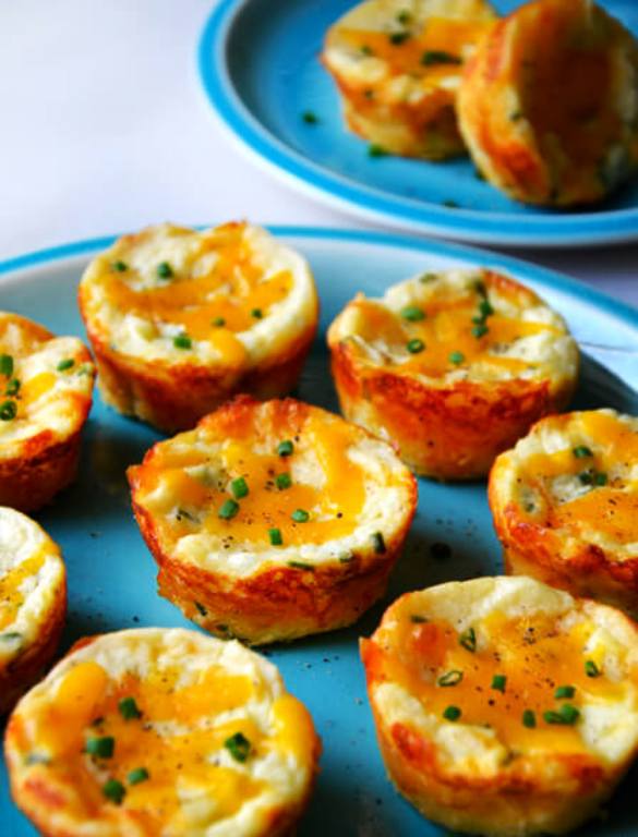 Cheesy-leftover-mashed-potato-muffins-recipe