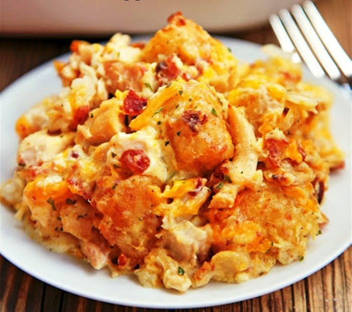 Cracked-out-chicken-tater-tot-casserole