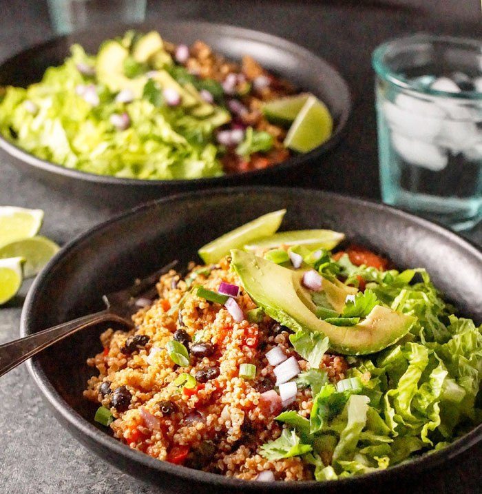 Instant-pot-vegan-quinoa-burrito-bowls