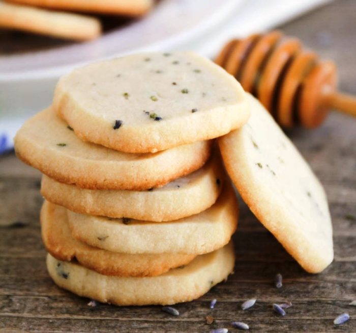 Honey-lavender-shortbread-cookies