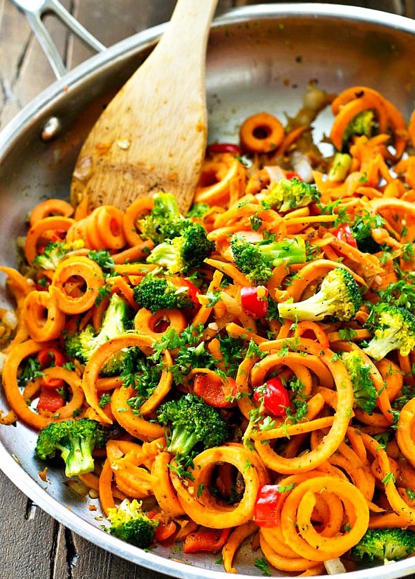 Kicked-up sweet potato noodles stir-fry style with lots of veggies! A super-easy dinner ready in 20 minutes with only 7 ingredients.
