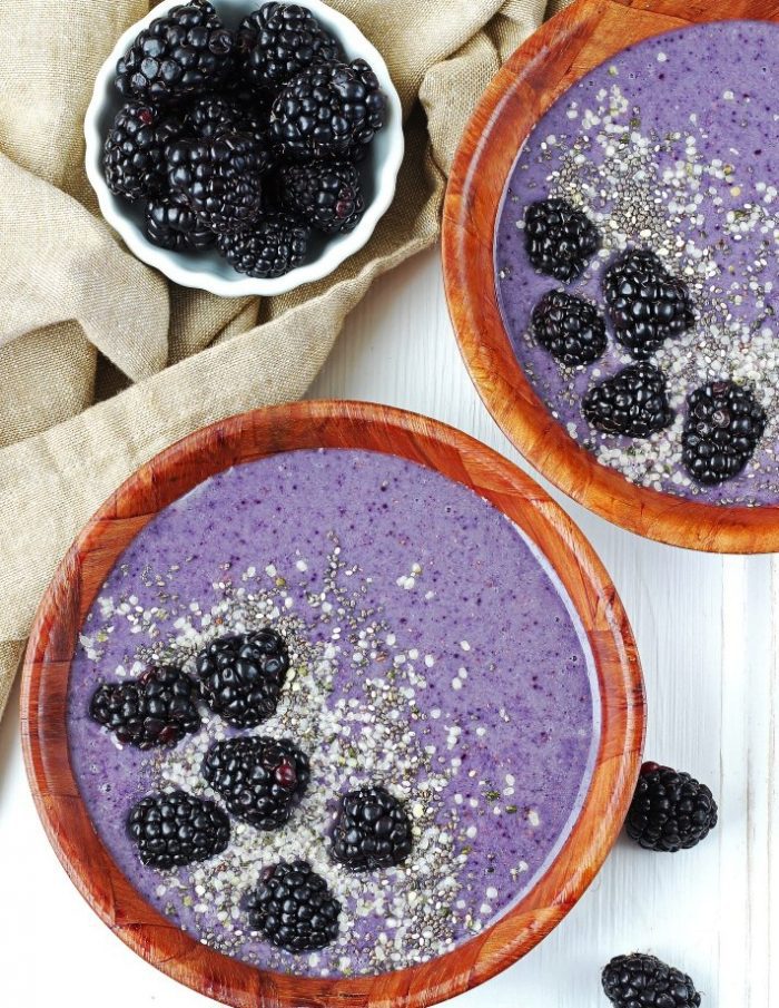 Blackberry turmeric smoothie