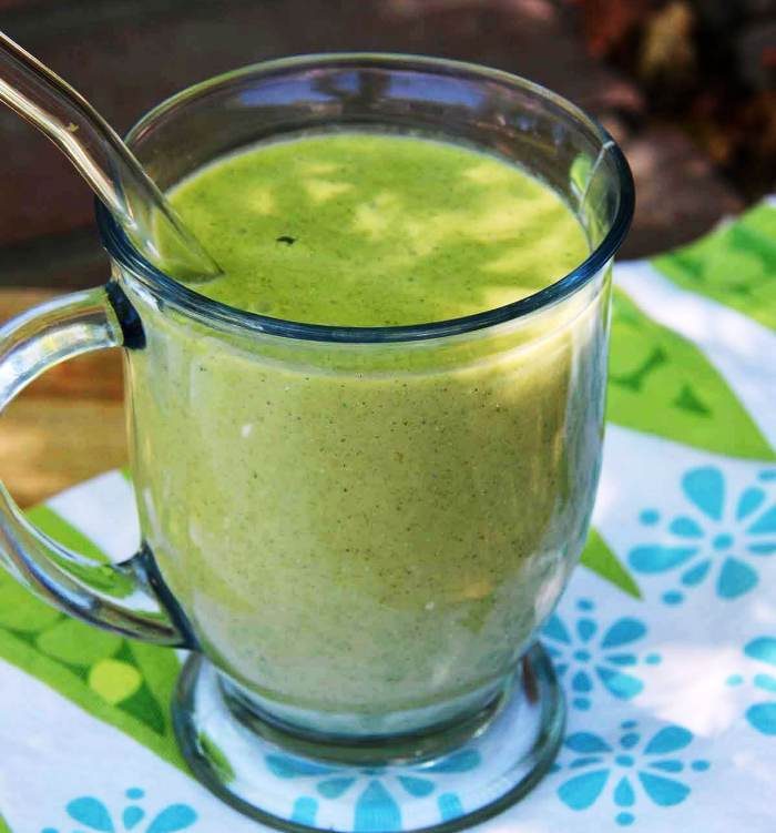 This Coconut Mango Spinach Smoothie can also be easily turned into a complete meal replacement if you include the optional extra healthy fillers such as oats.