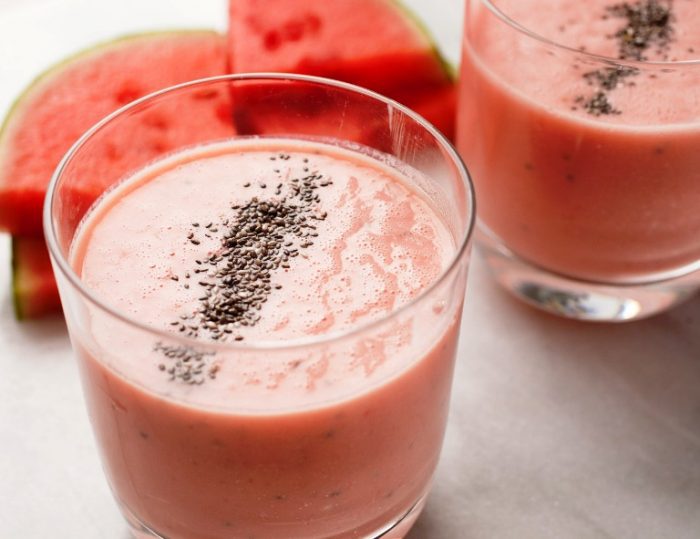 Creamy-watermelon-honey-smoothie