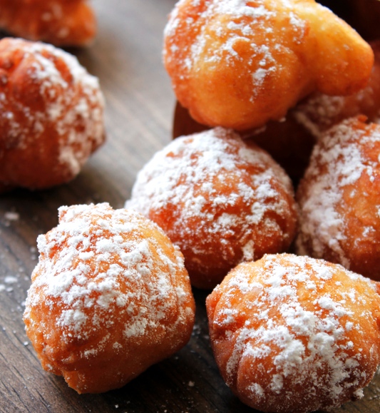 Grandmas-zeppole-quick-easy.
