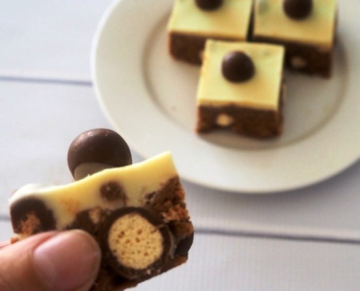 No-bake-malteser-slice