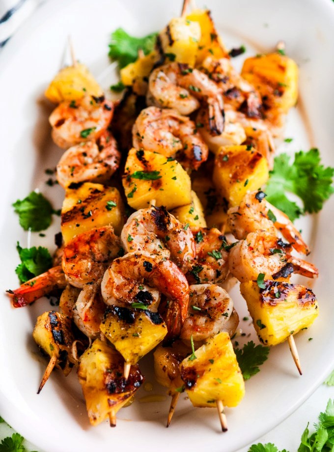 Spicy-garlic-lime-shrimp-pineapple-skewers