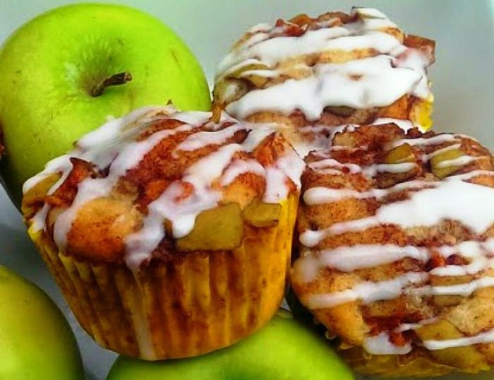 Country-apple-fritter-muffins