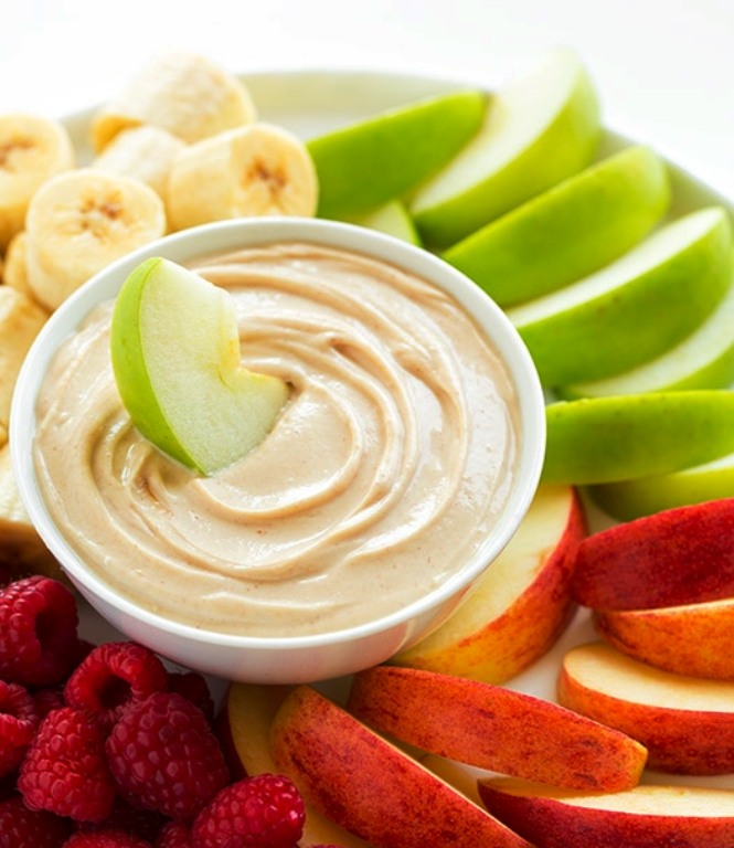 Peanut-butter-fruit-dip