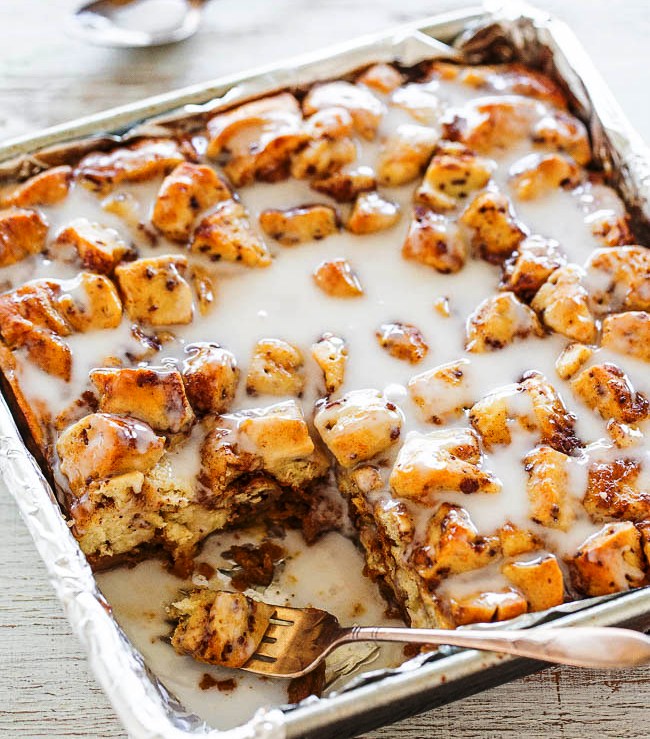 Pumpkin-cinnamon-roll-bake