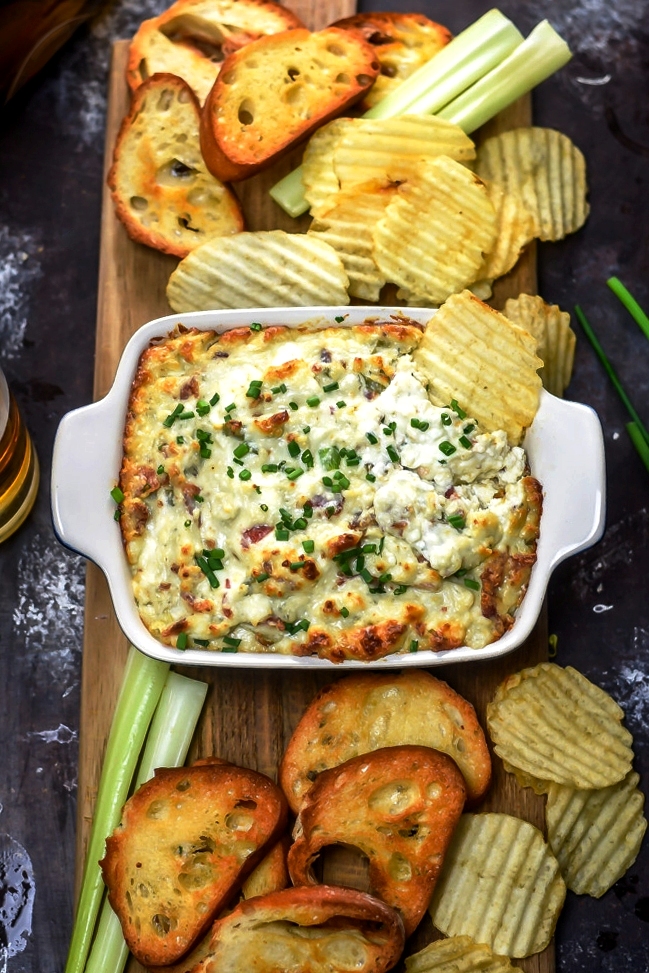 Baked-bacon-blue-cheese-dip