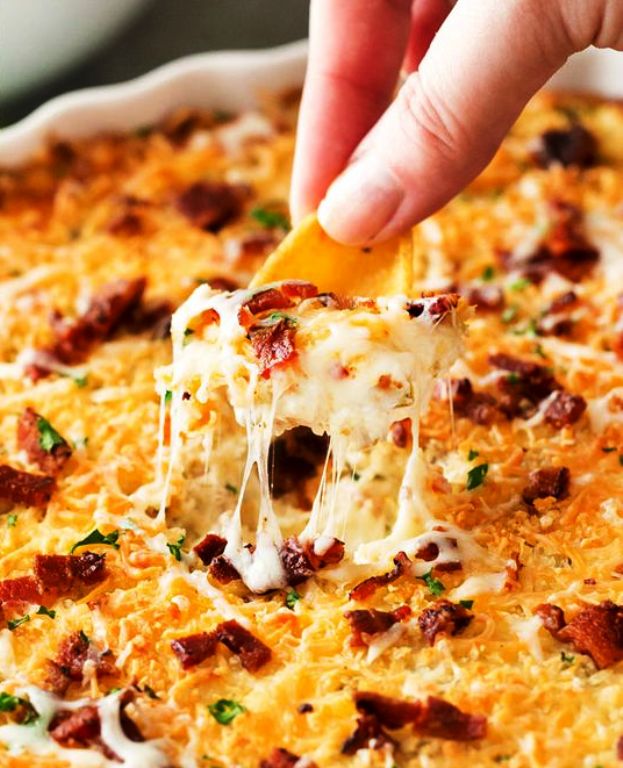 The Best Easy Party Appetizers, Hors D’oeuvres, Delicious Dips and Finger Foods Recipes – Quick family friendly tapas and snacks for Holidays, Tailgating, New Year’s Eve and Super Bowl Parties!