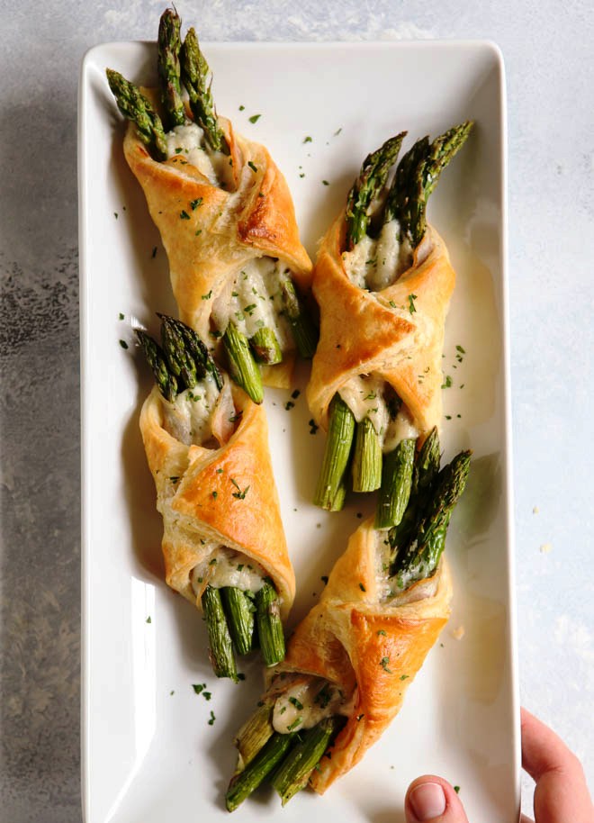 Asparagus-pancetta-puff-pastry-bundles