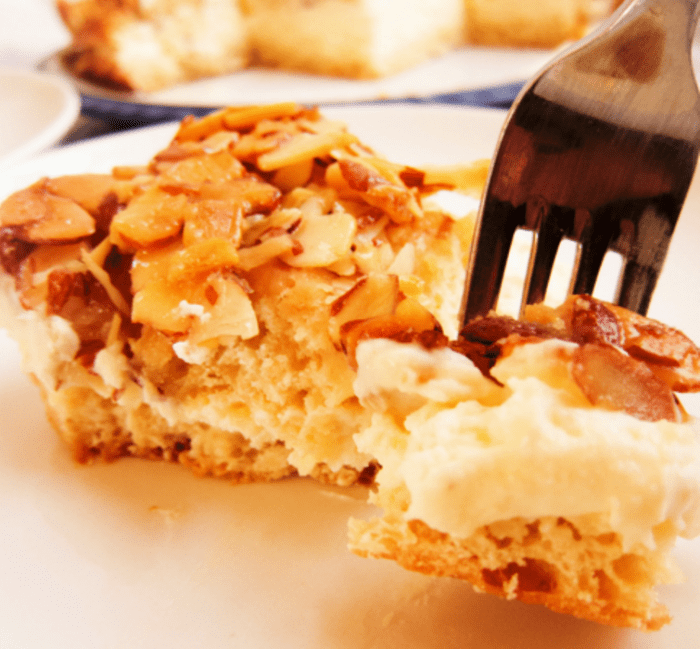German-bienenstich-bee-sting-cake