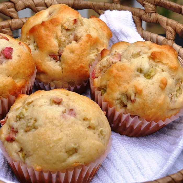 Rhubarb-muffins