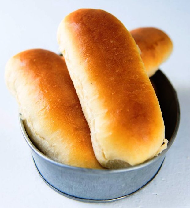 Easy-homemade-hot-dog-buns