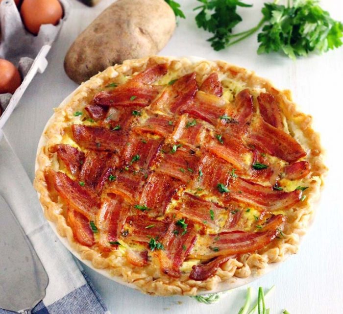 This is a protein-packed, decadent, delicious, and not to mention GORGEOUS meal that’s perfect for breakfast or brunch. It’s inexpensive to make, it will feed a crowd