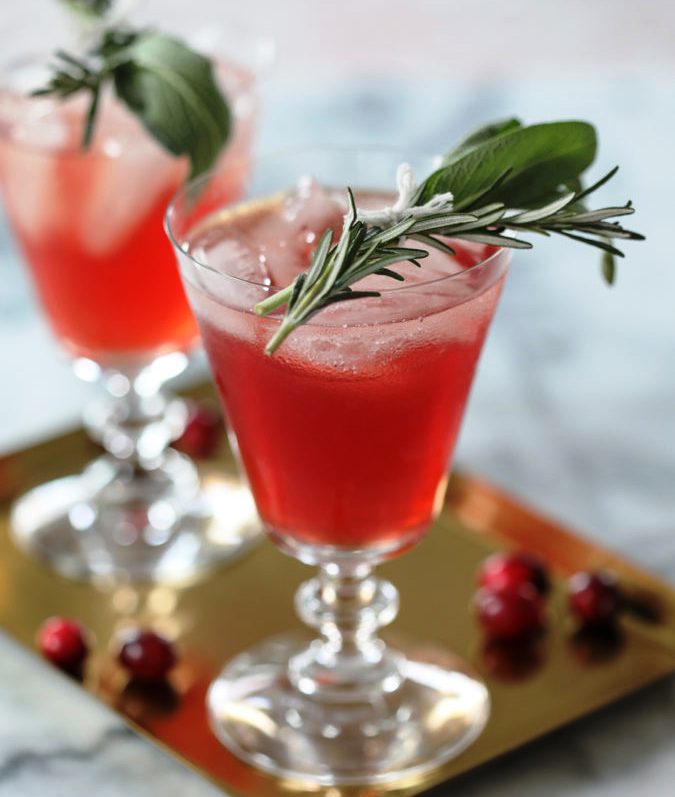 Cranberry-bourbon-cocktail