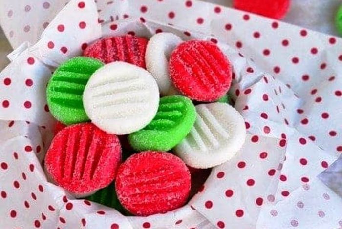 Easy-christmas-peppermint-patties