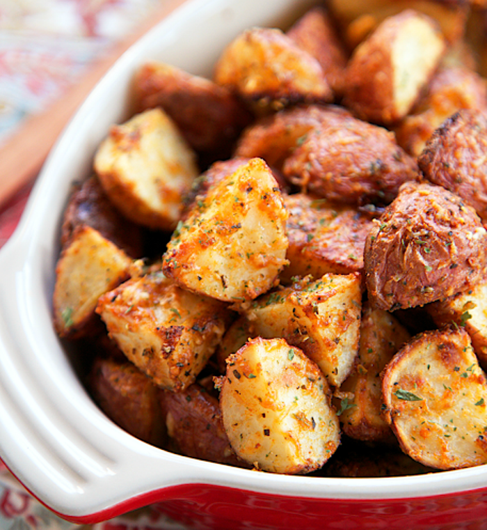 Garlic-parmesan-roasted-red-potatoes