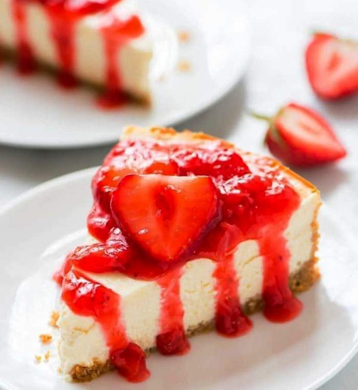 Greek-yogurt-cheesecake