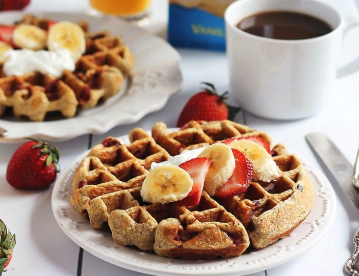 Strawberry-banana-oatmeal-greek-yogurt-waffles-gluten-free