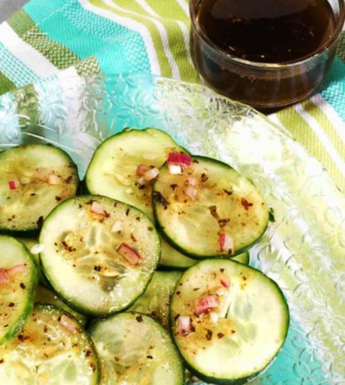 Apple-cider-vinegar-cucumber-salad