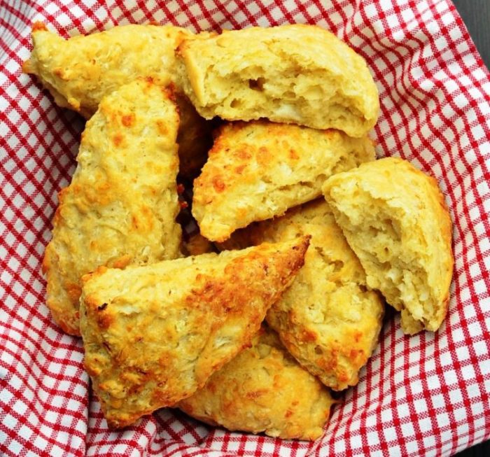 Cauliflower-cheese-scones