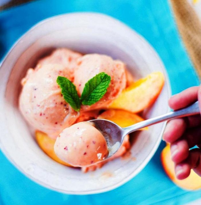 Peach frozen yogurt ice cream