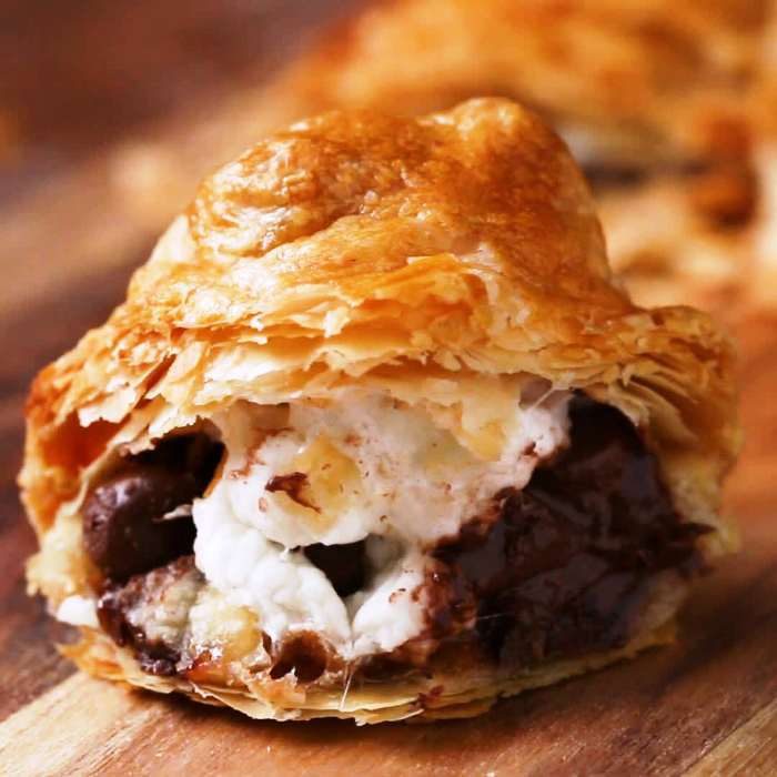 Sweet-puff-pastry-pockets