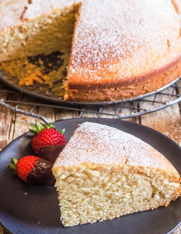 Easy-yogurt-cake