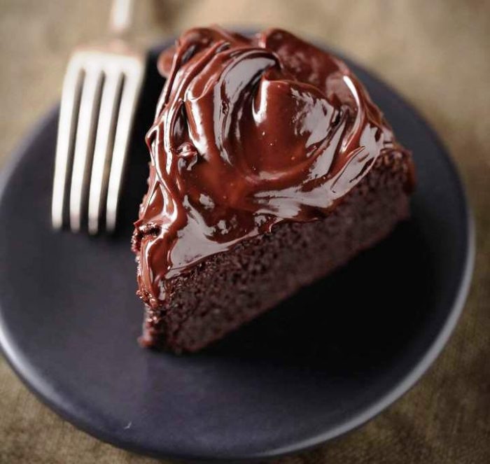 Here's my Gluten-Free version of my favourite recipe for a delicious one bowl chocolate cake that is full of superfoods and antioxidants.