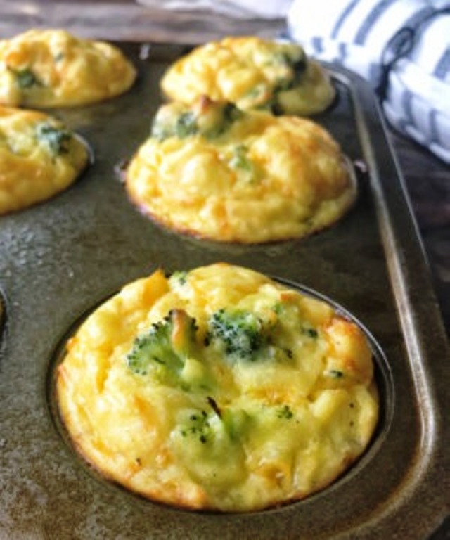 Baked-cheesy-mashed-potato-bites