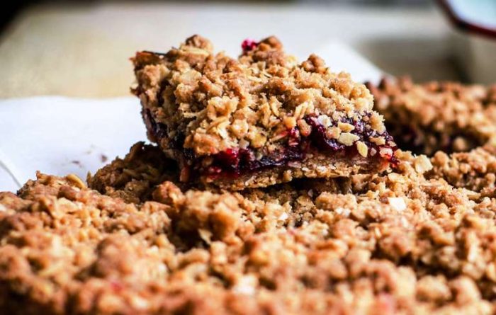 Gluten-free-cherry-oat-bars