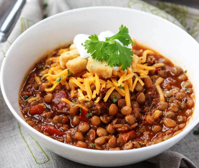 Meatless lentil chili with simple ingredients and flavorful spices. It’s wholesome, filling, and makes one easy weeknight meal.
