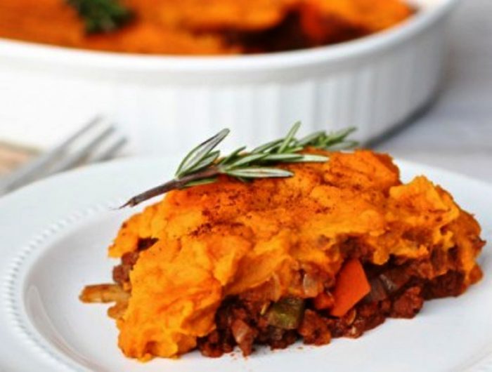 There’s nothing more cozy on a cold or rainy day than a dish of this healthy sweet potato shepherd’s pie that is chock full of veggies and seasoned ground beef. We think it will quickly become a favorite hearty meal for the whole family.