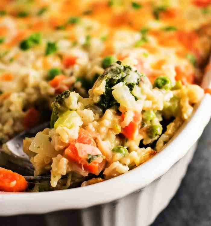 Deliciously cheesy rice and vegetable casserole. A great go to casserole dish to feed a crowd! You can’t go wrong with this classic favorite vegetable side dish. 