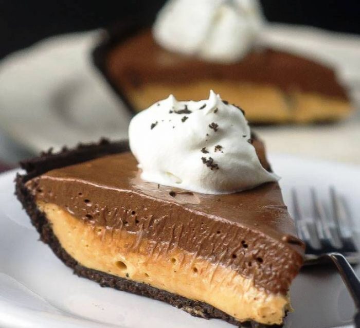 Chocolate-peanut-butter-no-bake-pie