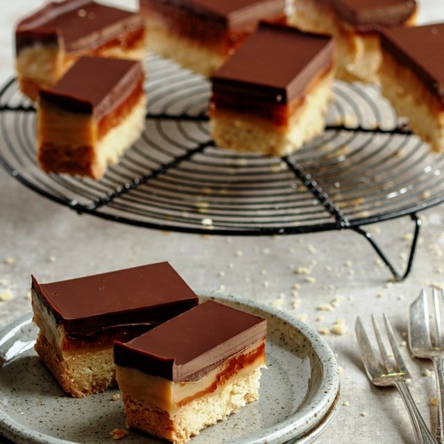 Vegan-millionaire-s-shortbread