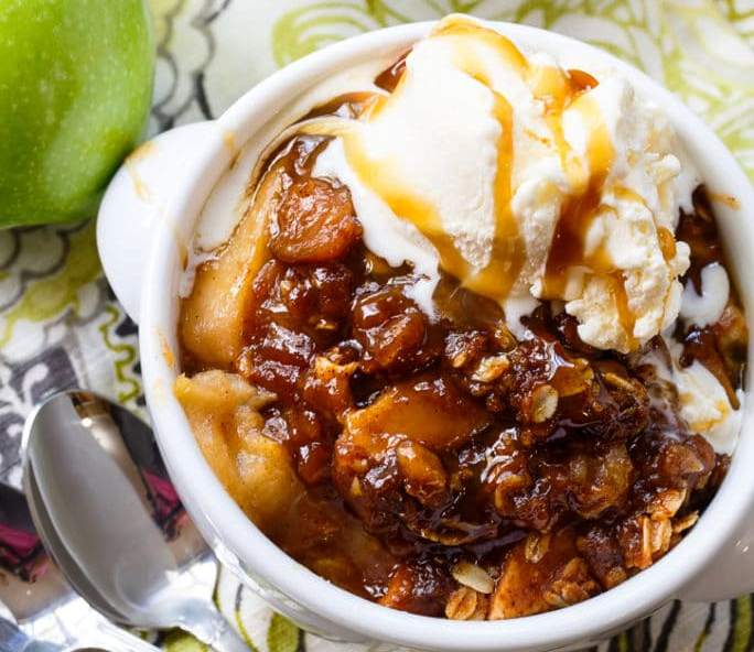 Crock-pot-butterscotch-apple-crisp