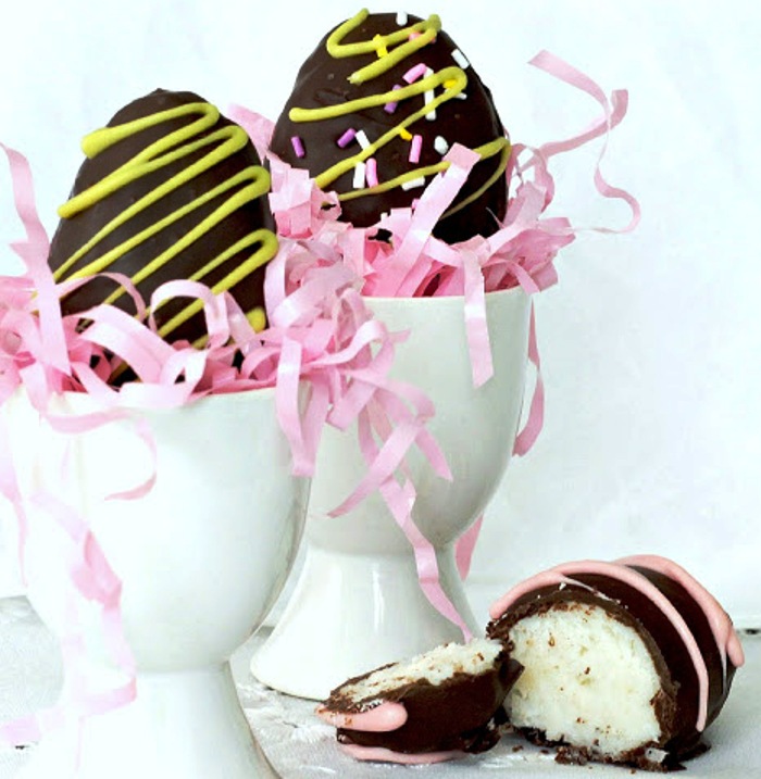 Homemade Chocolate Easter Eggs - Fill My Recipe Book