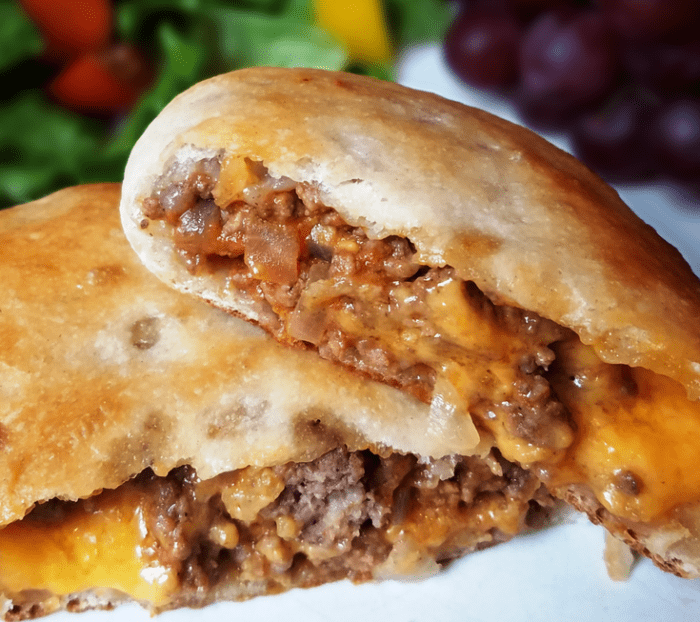 Cheeseburger-pockets