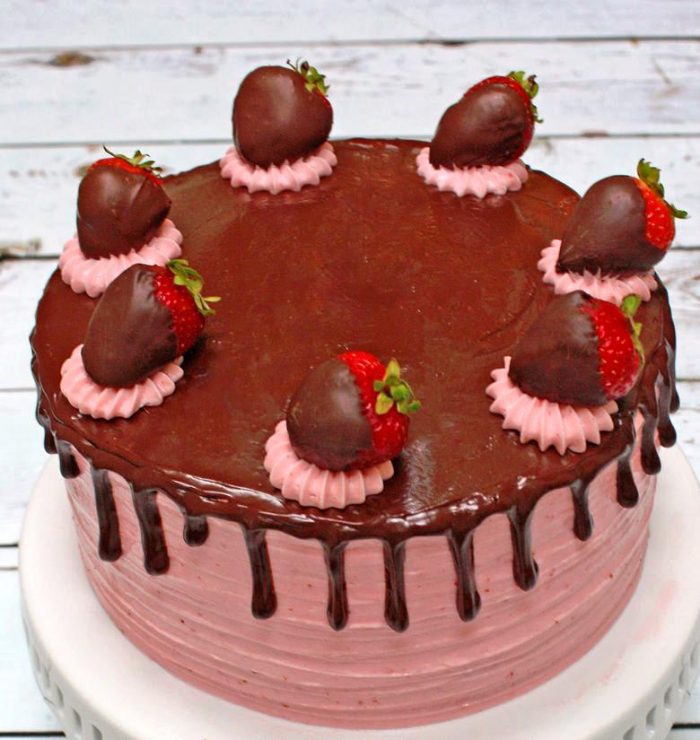 Chocolate-covered-strawberry-cake