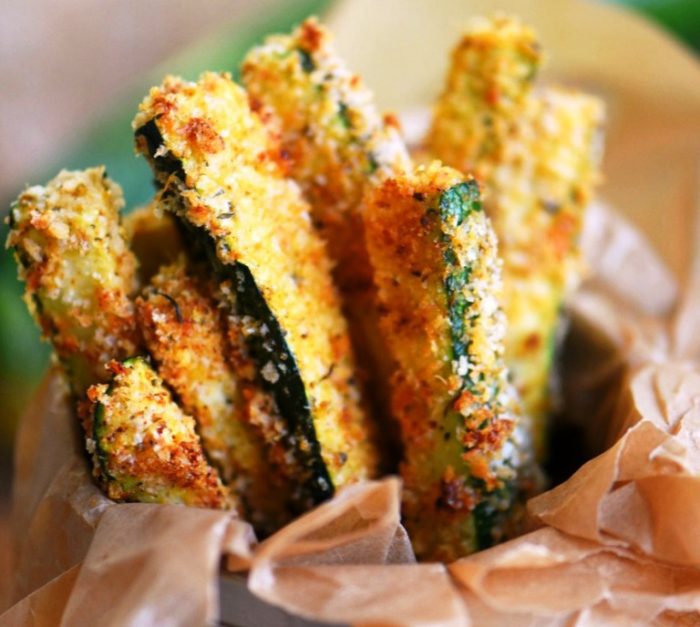 Baked-parmesan-zucchini-fries-recipe